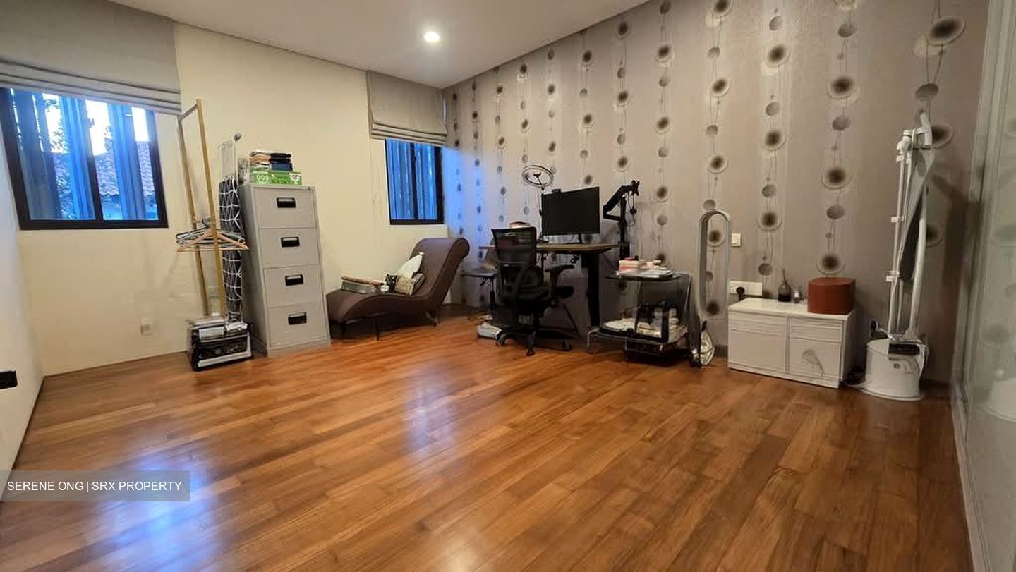 Serangoon Garden Estate (D19), Terrace #573901371
